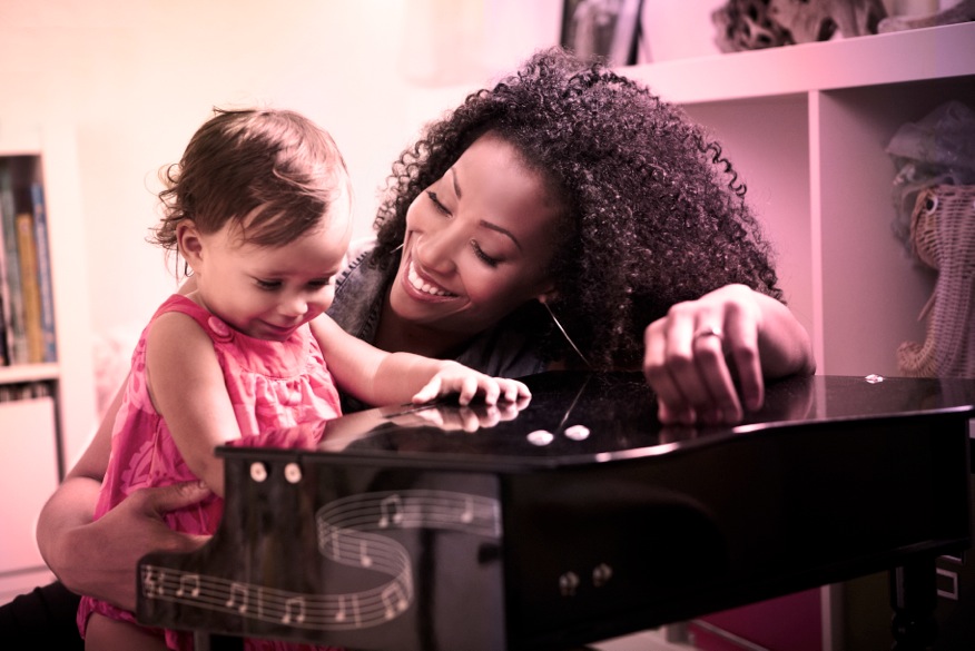 Rissi Palmer and daughter